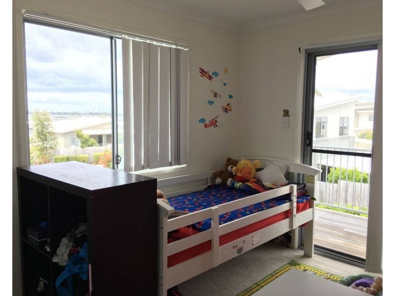 2 Photinia Crescent, Mountain Creek QLD 4557