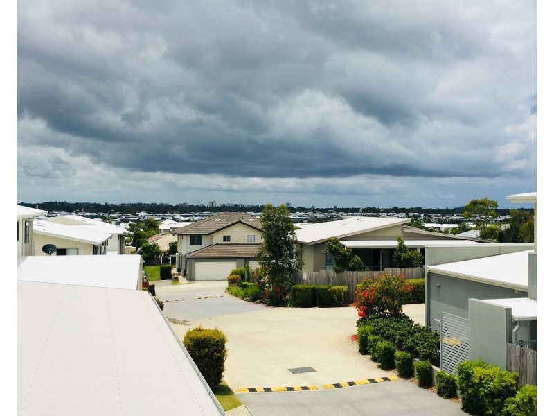 2 Photinia Crescent, Mountain Creek QLD 4557