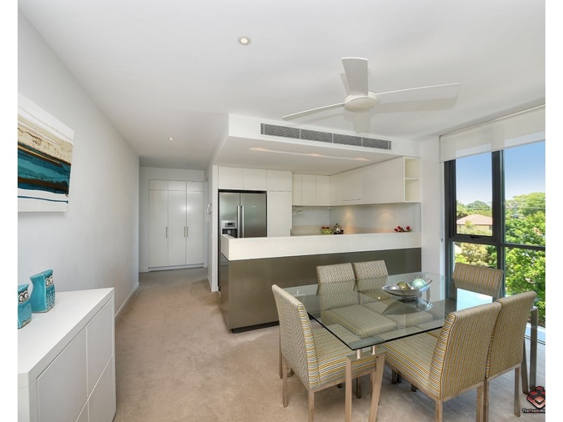 3301/323 Bayview Street, Hollywell QLD 4216