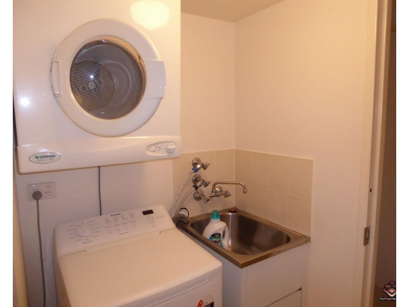 ID:3894215/23 Wharf Road, Surfers Paradise QLD 4217