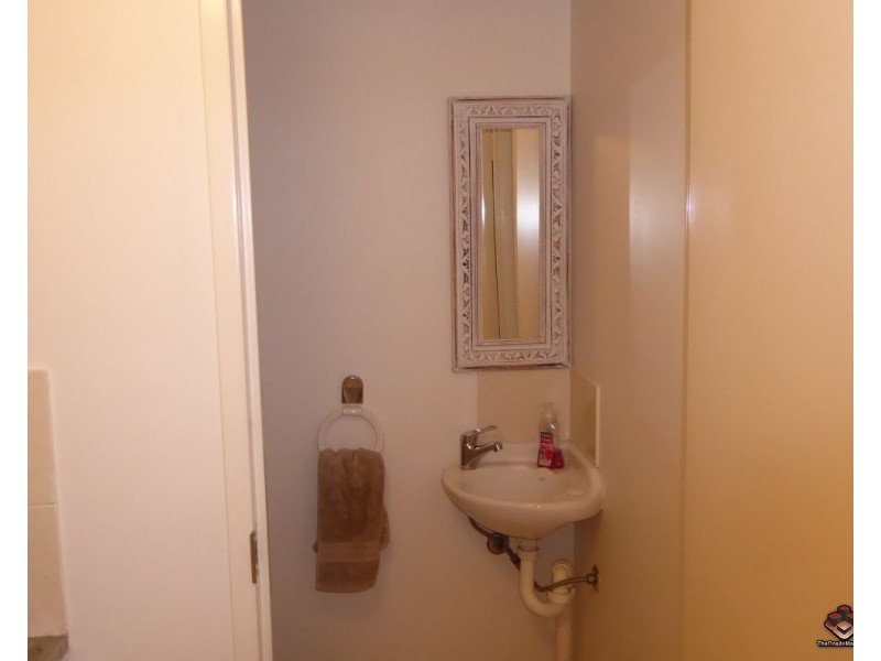 ID:3894215/23 Wharf Road, Surfers Paradise QLD 4217