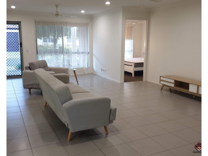ID:3900380/230 Pulgul Street, Urangan QLD 4655