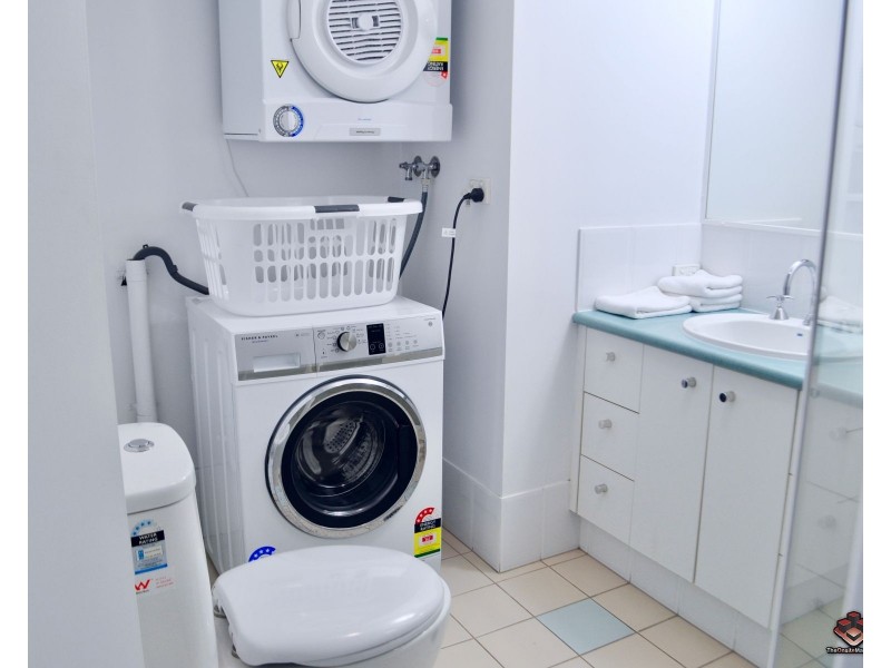 ID:3901065/39 Vernon Terrace, Teneriffe QLD 4005