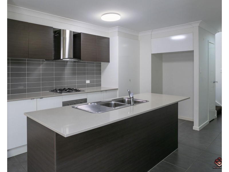 ID:3902262/7-9 Montree Circuit, Kallangur QLD 4503