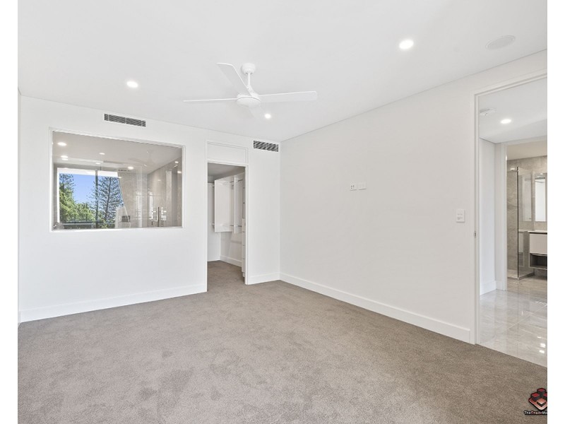 ID:3904296/113 Landsborough Avenue, Scarborough QLD 4020