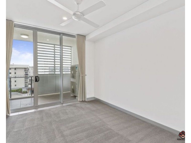 ID:3904296/113 Landsborough Avenue, Scarborough QLD 4020