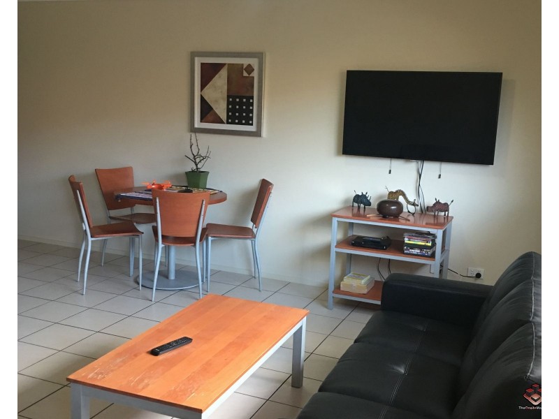 ID:3904672/7 Brown Street Labrador, Labrador QLD 4215