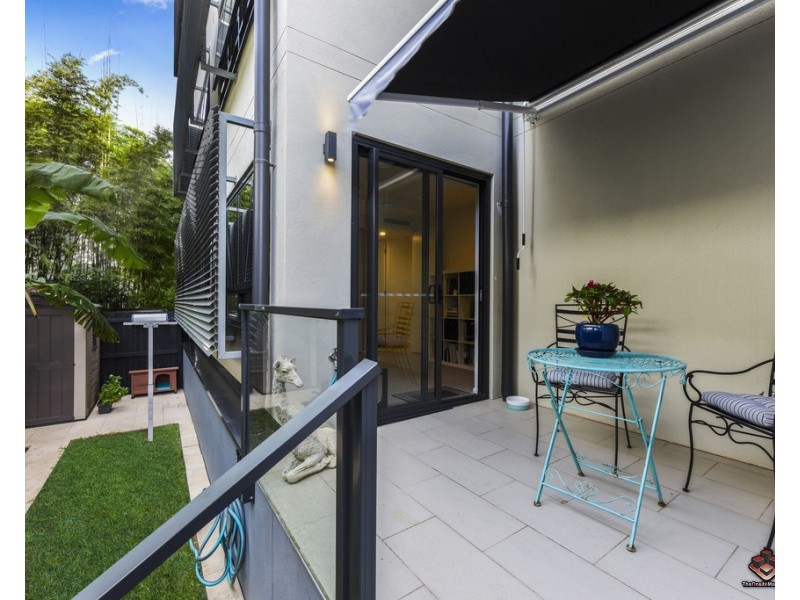 61 Kent Street, Hamilton QLD 4007