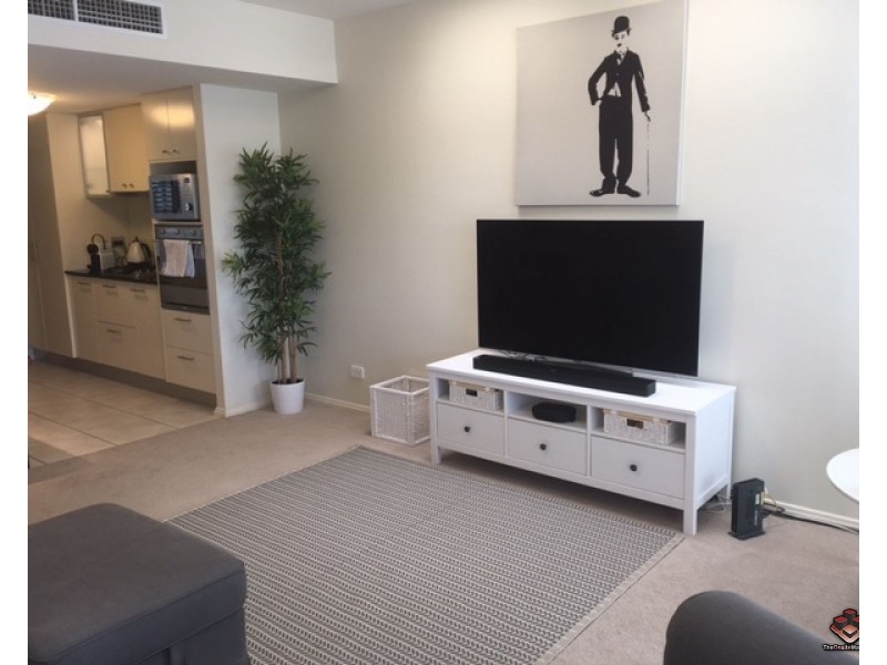 ID:3911249/1 Holman Street, Kangaroo Point QLD 4169