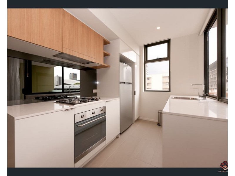 1 BED F.FURNISHED/27 Russell Street, South Brisbane QLD 4101