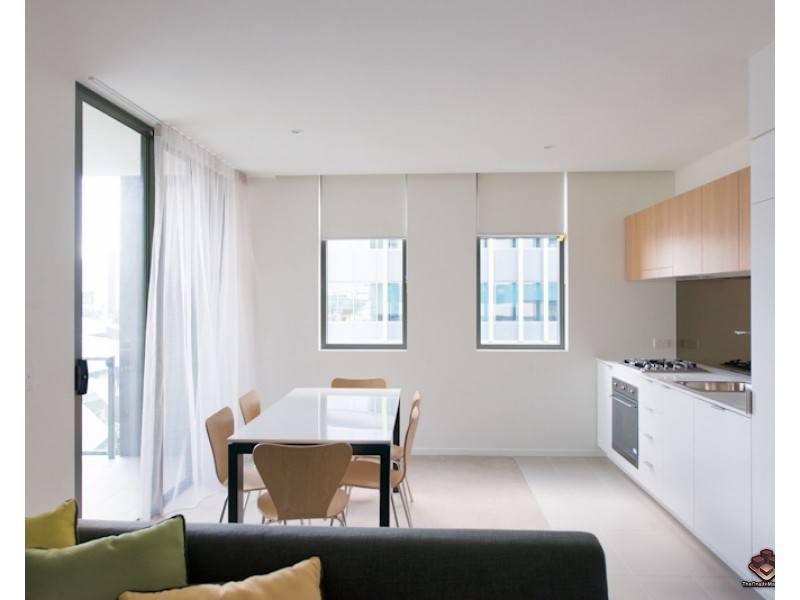 2 BED F.FURNISHED/27 Russell street, South Brisbane QLD 4101