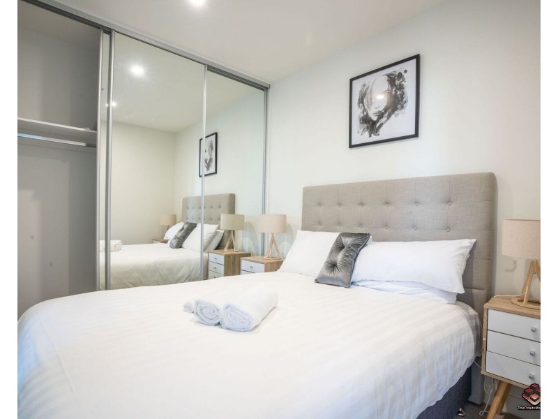 2204/545 Station Street, Box Hill VIC 3128