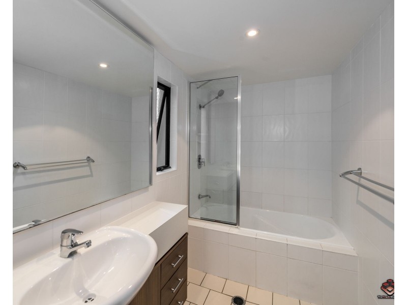 ID:3913545/26 Holland Street, Toowong QLD 4066