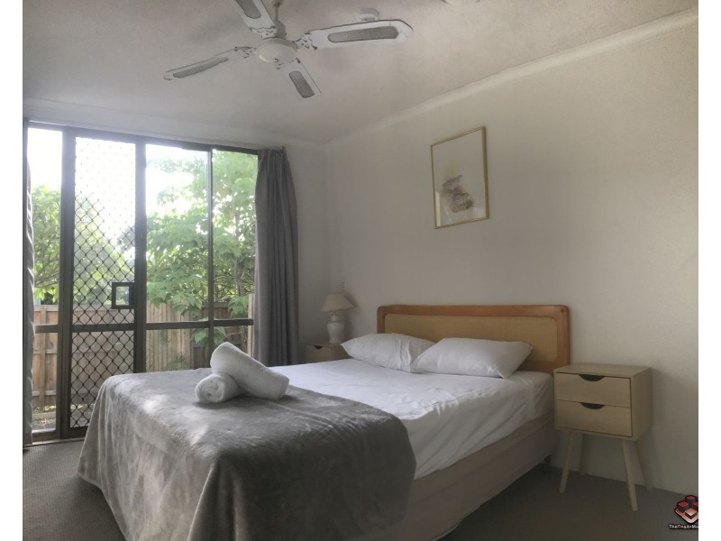 ID:3914043/2156 38 Enderley Avenue, Surfers Paradise QLD 4217