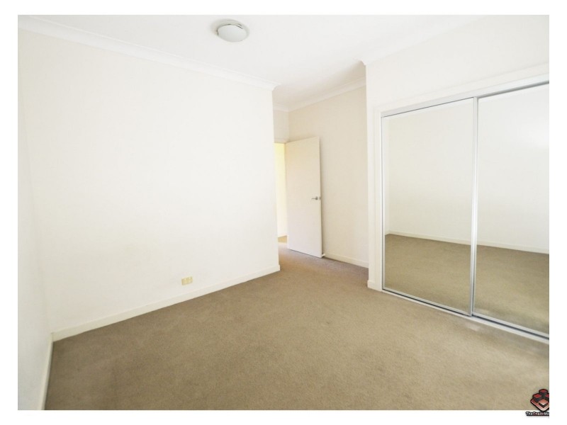 ID:3914832/19 Carina Peak Drive, Varsity Lakes QLD 4227