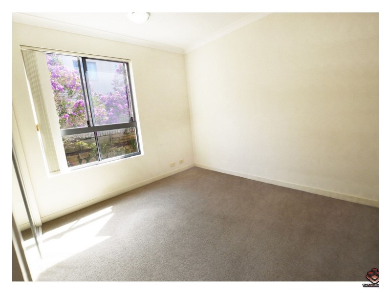 ID:3914832/19 Carina Peak Drive, Varsity Lakes QLD 4227