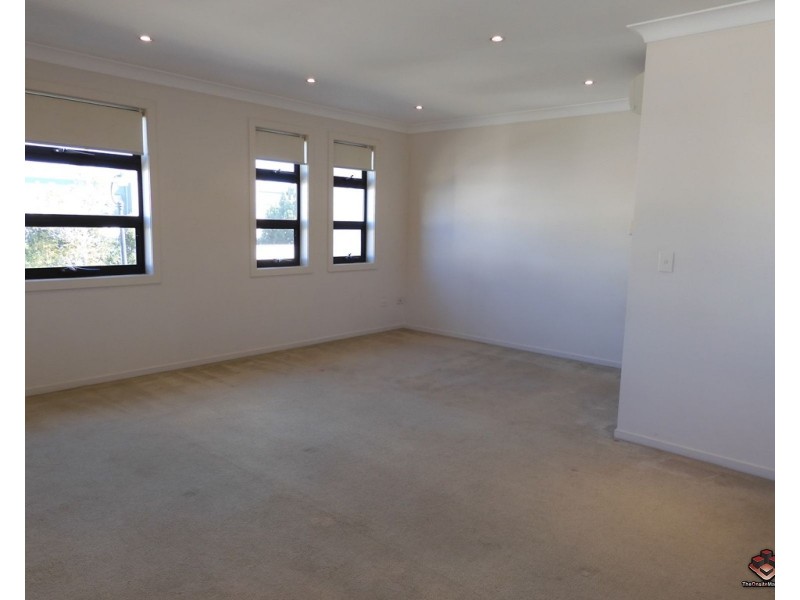 ID:3914909/16 Surbiton Court, Carindale QLD 4152