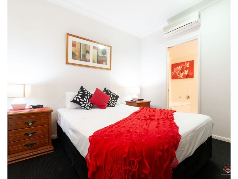 ID:3914911/75 Spence Street, Cairns City QLD 4870