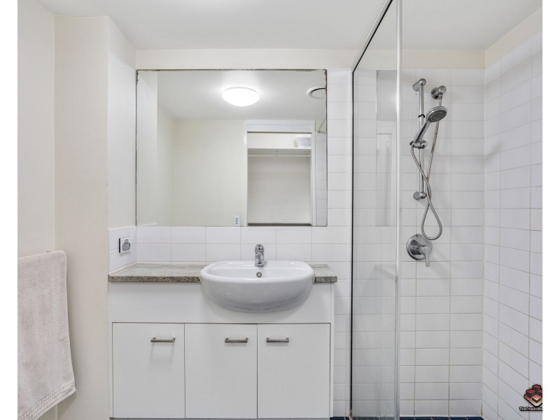 ID:3915032/8 Macquarie Street, Teneriffe QLD 4005