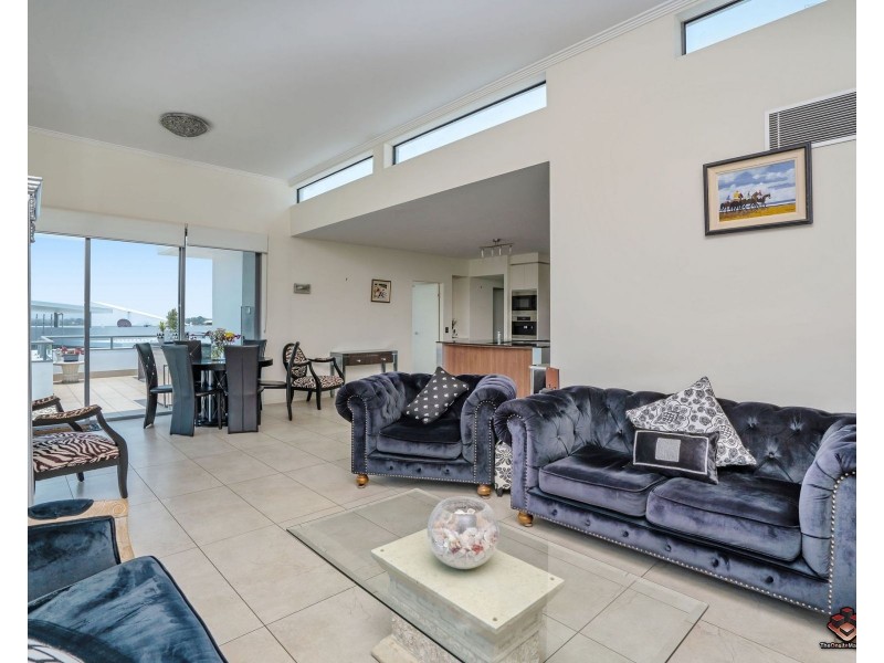 ID:3915160/28 Bayview Street, Runaway Bay QLD 4216