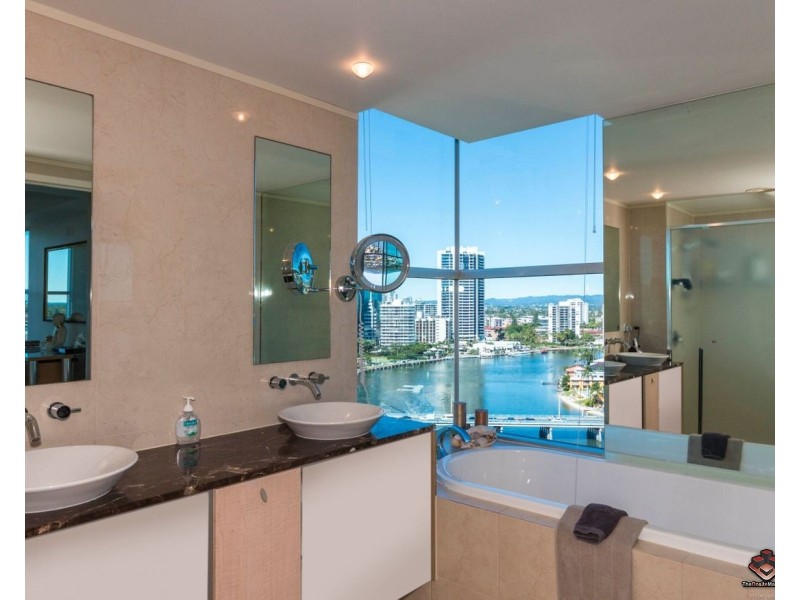 ID:3915181/40 Riverview Parade, Surfers Paradise QLD 4217