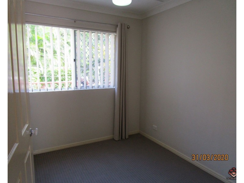 ID:3915182/5 Ocean Street, Coolangatta QLD 4225