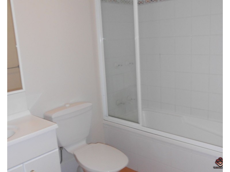 ID:3915182/5 Ocean Street, Coolangatta QLD 4225