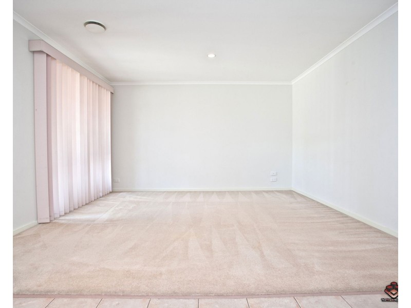 ID:3915324/18R Purinuan Road, Reservoir VIC 3073