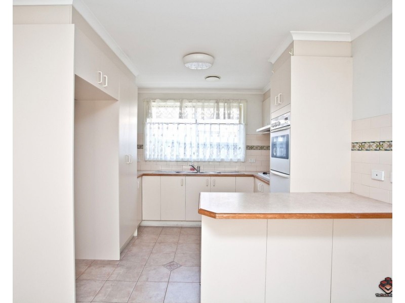 ID:3915324/18R Purinuan Road, Reservoir VIC 3073