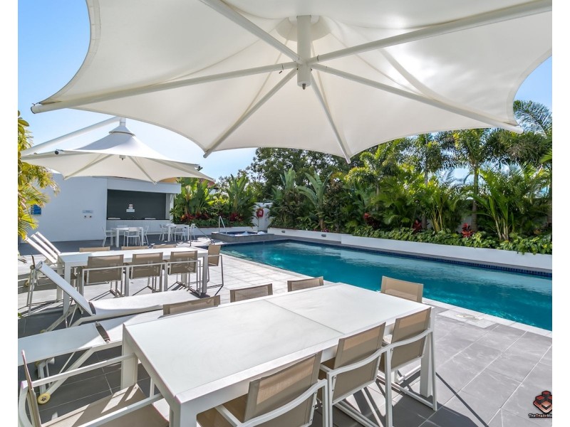 417/19 Imperial Parade, Labrador QLD 4215