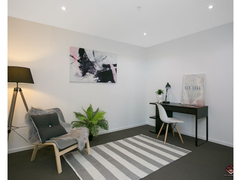 417/19 Imperial Parade, Labrador QLD 4215