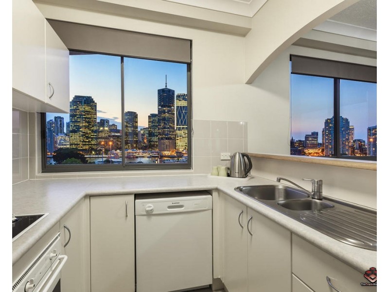 ID:3915423/55 Baildon Street, Kangaroo Point QLD 4169