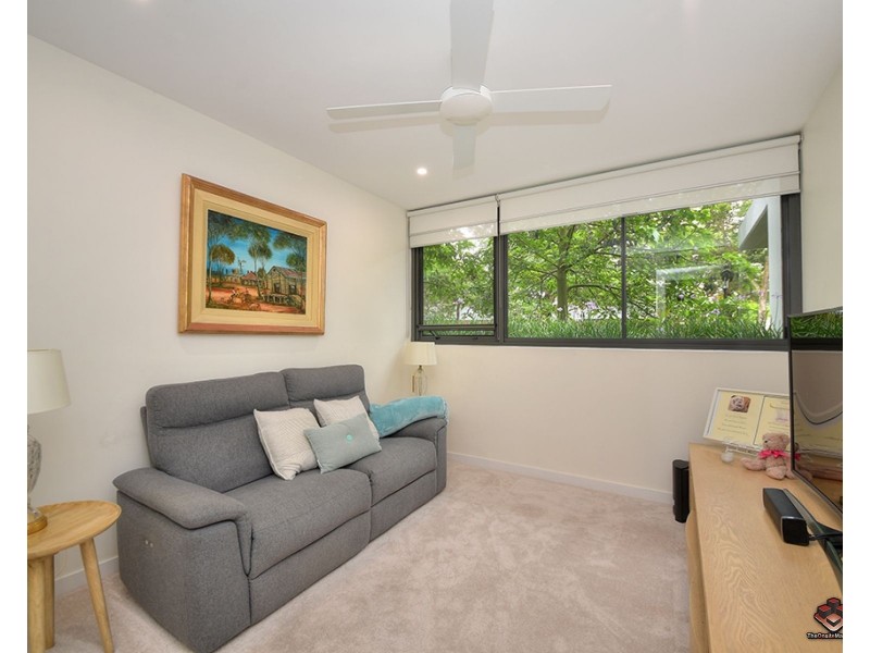 5104/323 Bayview Street, Hollywell QLD 4216