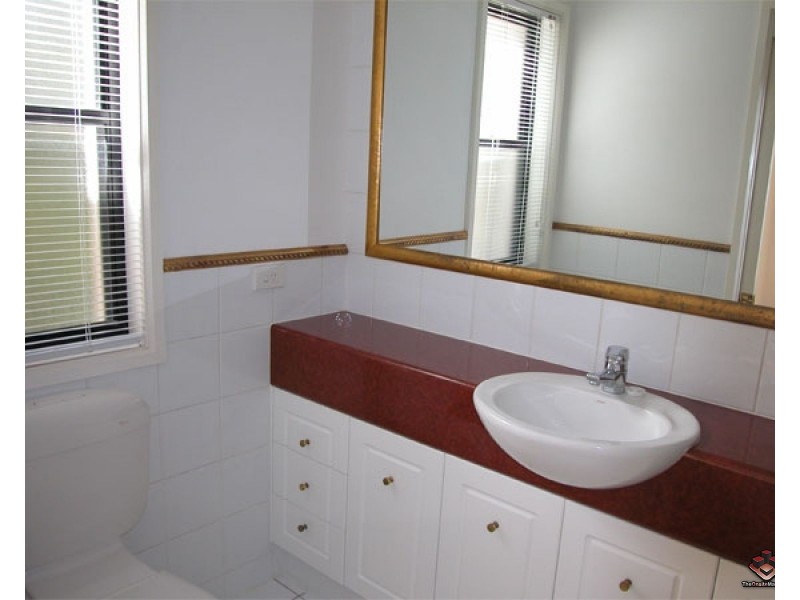 ID:3915557/22 Glenside Drive, Robina QLD 4226