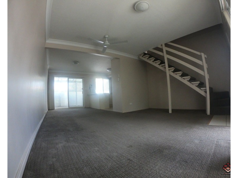 89/300 Cottesloe Drive, Mermaid Waters QLD 4218