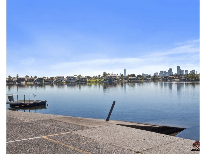 89/300 Cottesloe Drive, Mermaid Waters QLD 4218