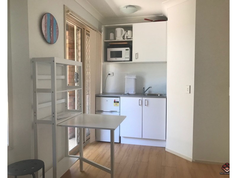 ID:3915596/527 Gold Coast Highway, Tugun QLD 4224