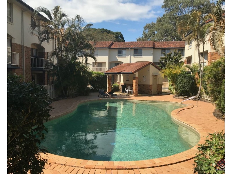 ID:3915596/527 Gold Coast Highway, Tugun QLD 4224