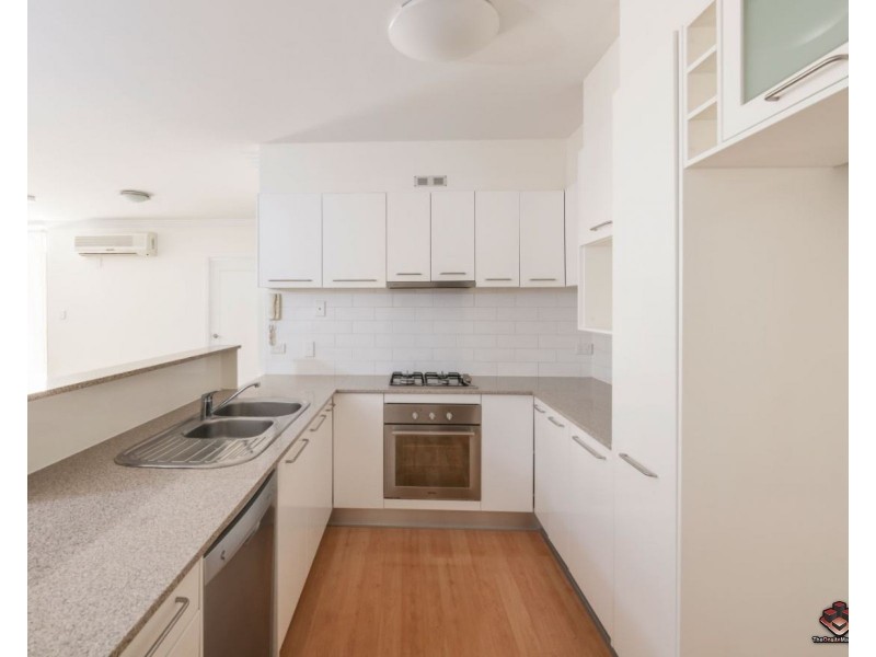 ID:3915597/246 Arthur Street, Teneriffe QLD 4005
