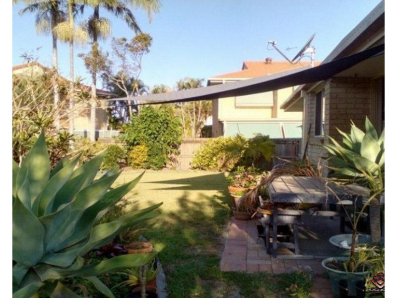 2/27 Fortune Street, Coomera QLD 4209