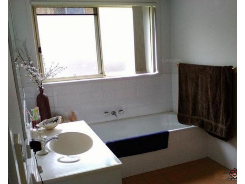 2/27 Fortune Street, Coomera QLD 4209