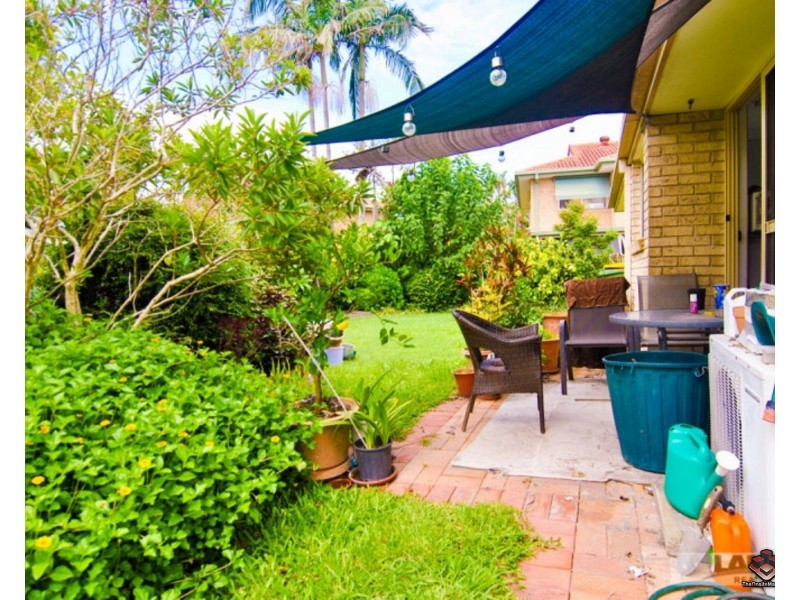 2/27 Fortune Street, Coomera QLD 4209