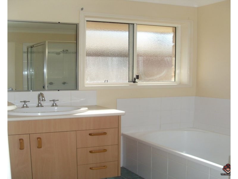 10 Elementary Way, Upper Coomera QLD 4209