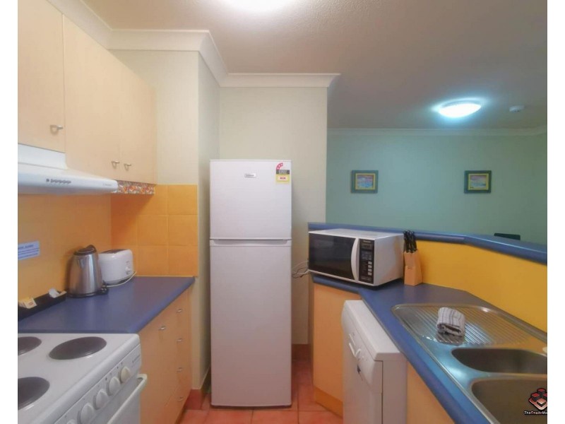 ID:3915619/112 Surf Parade, Broadbeach QLD 4218