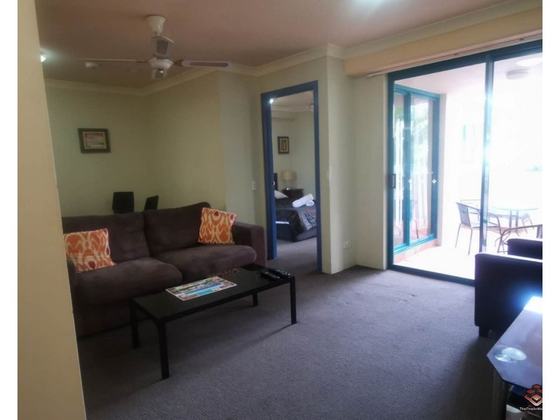 ID:3915619/112 Surf Parade, Broadbeach QLD 4218