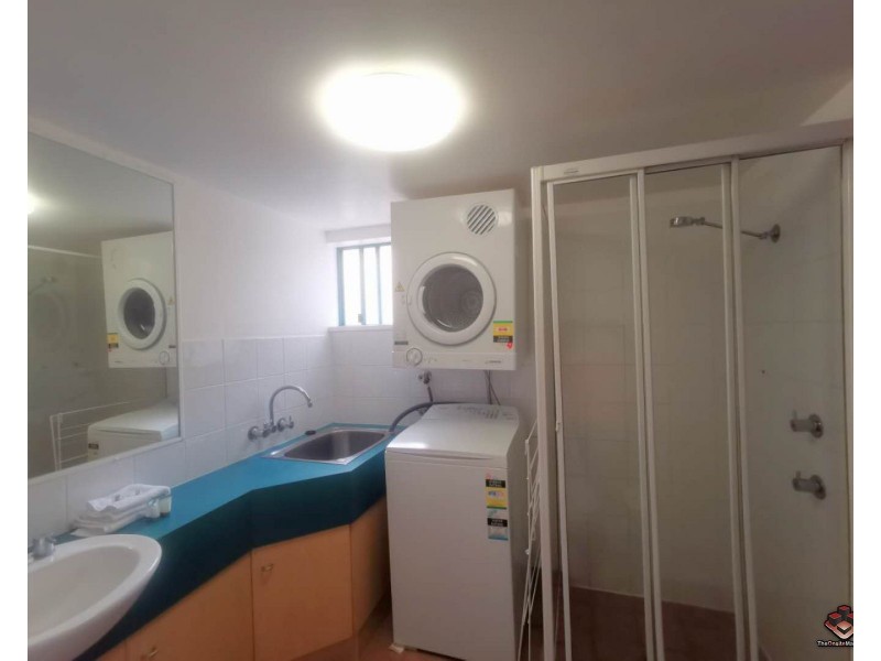 ID:3915619/112 Surf Parade, Broadbeach QLD 4218