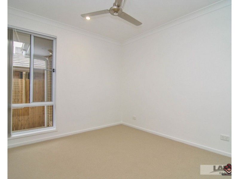 4 Rockford Street, Pimpama QLD 4209