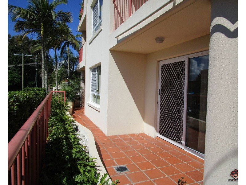 ID:3915632/5 Ocean Street, Coolangatta QLD 4225