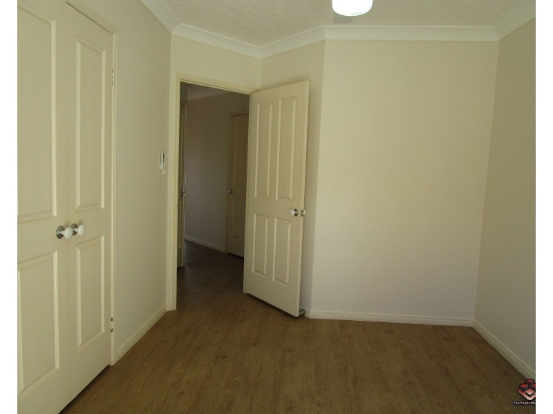 ID:3915632/5 Ocean Street, Coolangatta QLD 4225