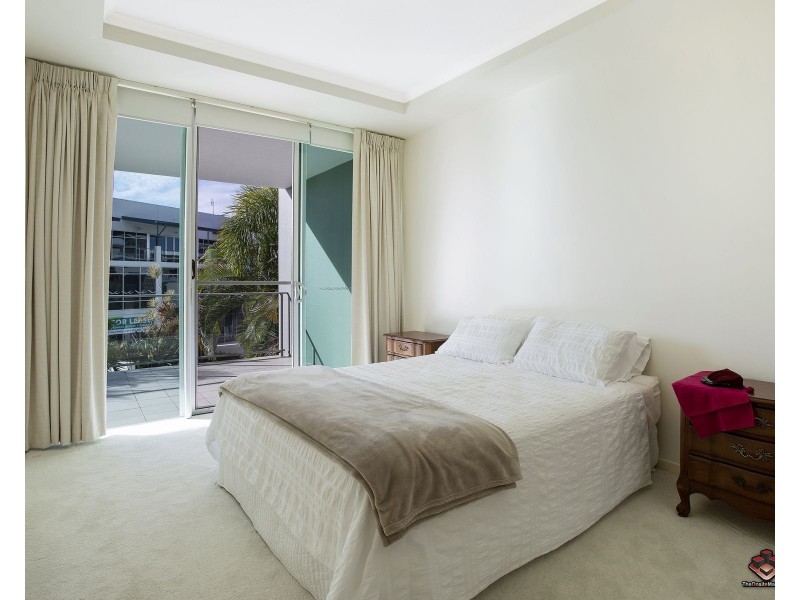 1 Duporth Avenue, Maroochydore QLD 4558